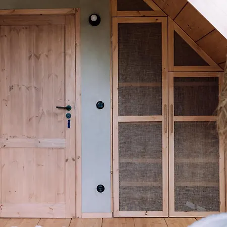 Dom wakacyjny Stodoła Naturalnie - Wyjątkowy Dom Z Balią Na Kaszubach Nad Jeziorem *