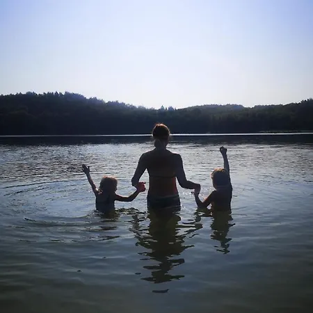 Dom wakacyjny Stodoła Naturalnie - Wyjątkowy Dom Z Balią Na Kaszubach Nad Jeziorem Stare Czaple