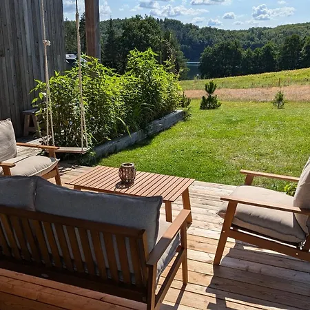 Dom wakacyjny Stodoła Naturalnie - Wyjątkowy Dom Z Balią Na Kaszubach Nad Jeziorem *