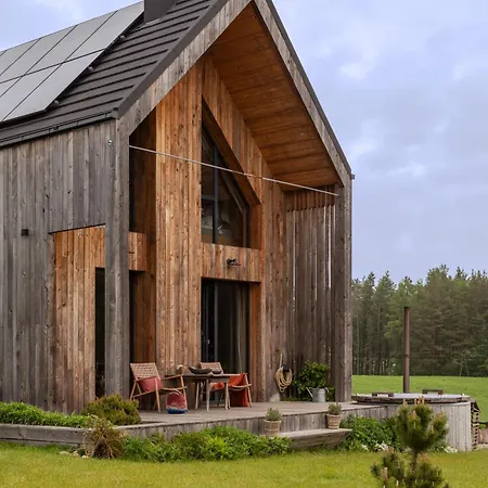 Casa de Férias Stodola Naturalnie - Wyjatkowy Dom Z Balia Na Kaszubach Nad Jeziorem *