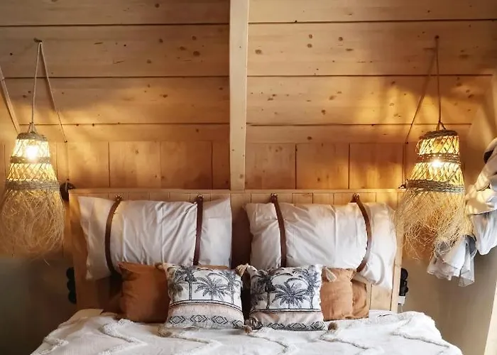 Holiday home Stodola Naturalnie - Wyjatkowy Dom Z Balia Na Kaszubach Nad Jeziorem *