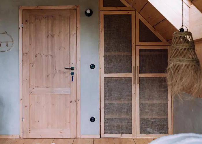 Holiday home Stodola Naturalnie - Wyjatkowy Dom Z Balia Na Kaszubach Nad Jeziorem *