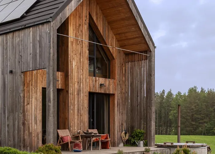 Holiday home Stodola Naturalnie - Wyjatkowy Dom Z Balia Na Kaszubach Nad Jeziorem *