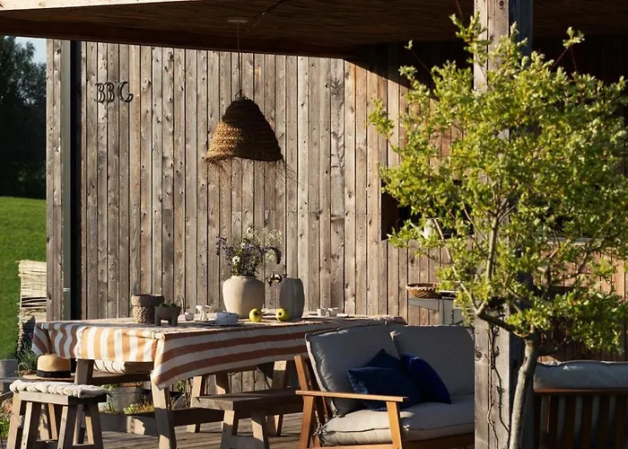 Stodola Naturalnie - Wyjatkowy Dom Z Balia Na Kaszubach Nad Jeziorem Holiday home *